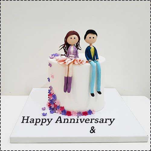 8 Romantic Anniversary Cakes Ideas  YummyCakeBlog